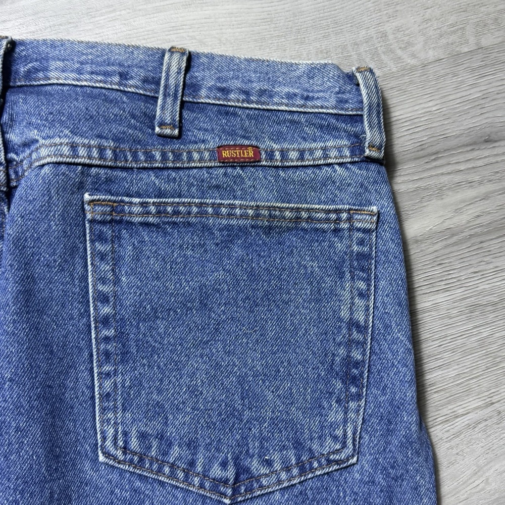 VTG Rustler Jeans 38x29 Blue Denim USA Fabric Relaxed Fit Straight Leg Work Pant - Picture 4 of 7